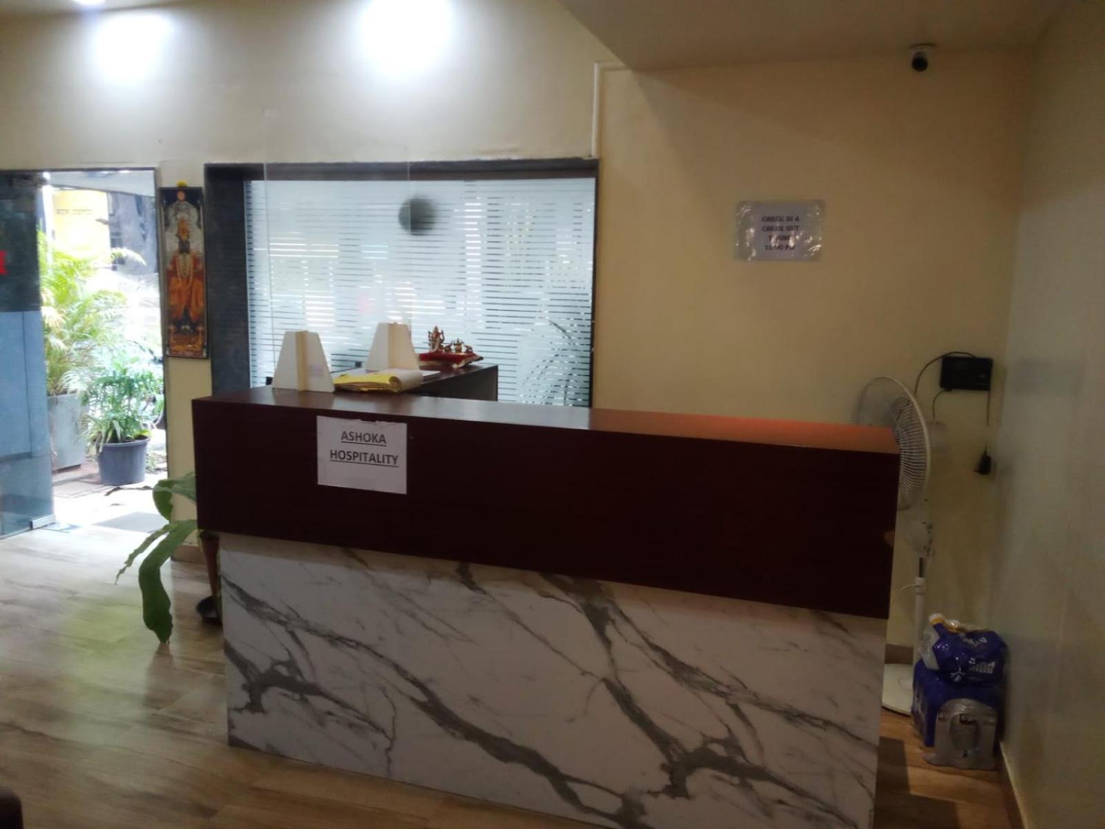 Hotel Ashoka, Pune Yerandwane Екстер'єр фото