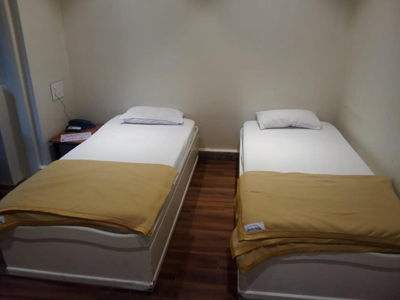 Hotel Ashoka, Pune Yerandwane Екстер'єр фото